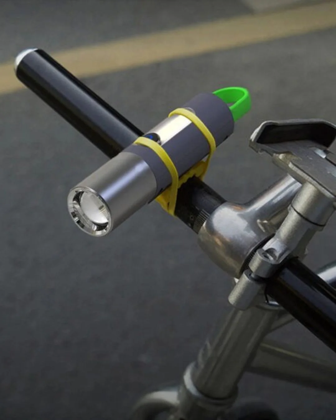 LumenX®️ | Linterna Táctica de Alta Potencia - Image 5